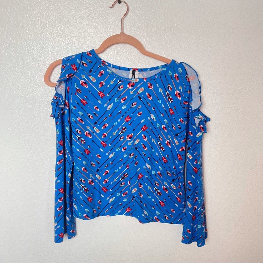 Insta Girl blue w/ arrows long sleeve cold shoulder blouse size 14/16